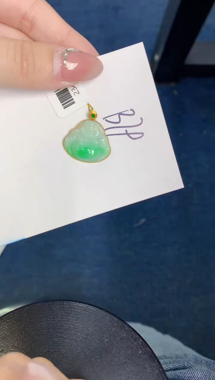 【闪购商品】翡翠颈饰18K金镶嵌000000000