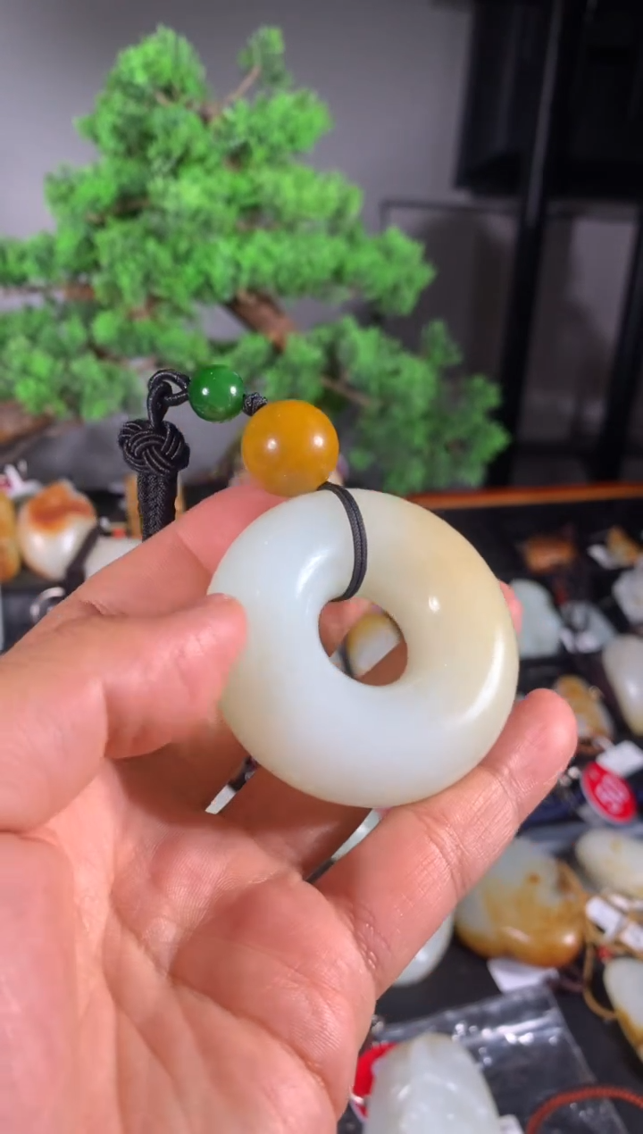 和田玉未镶嵌挂件其他