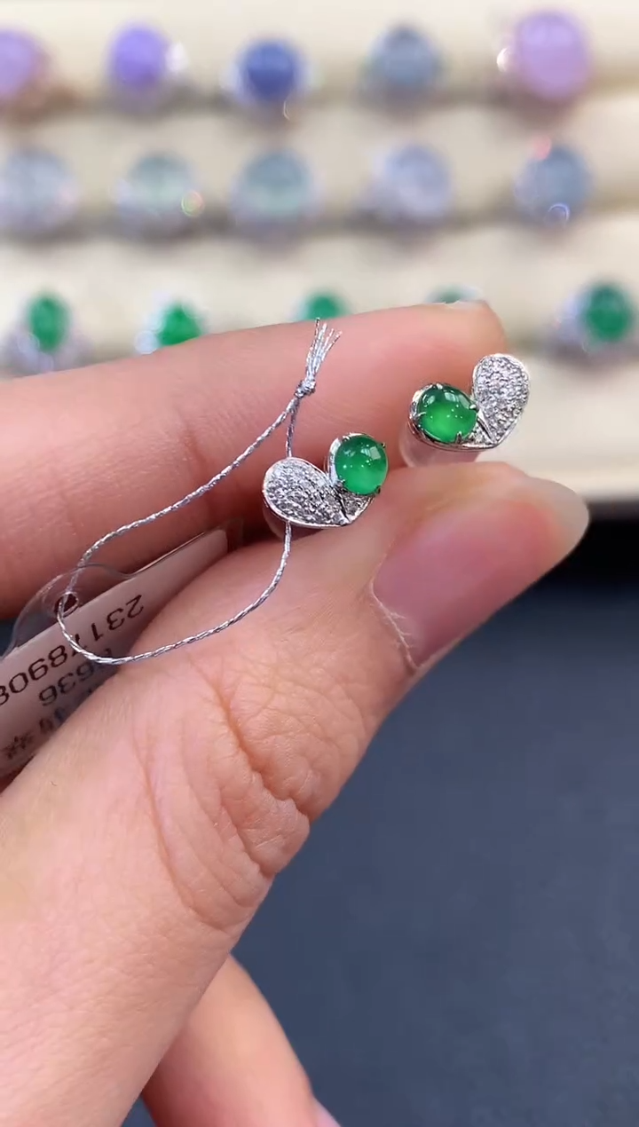 【闪购商品】翡翠耳饰18K金镶嵌 B7     