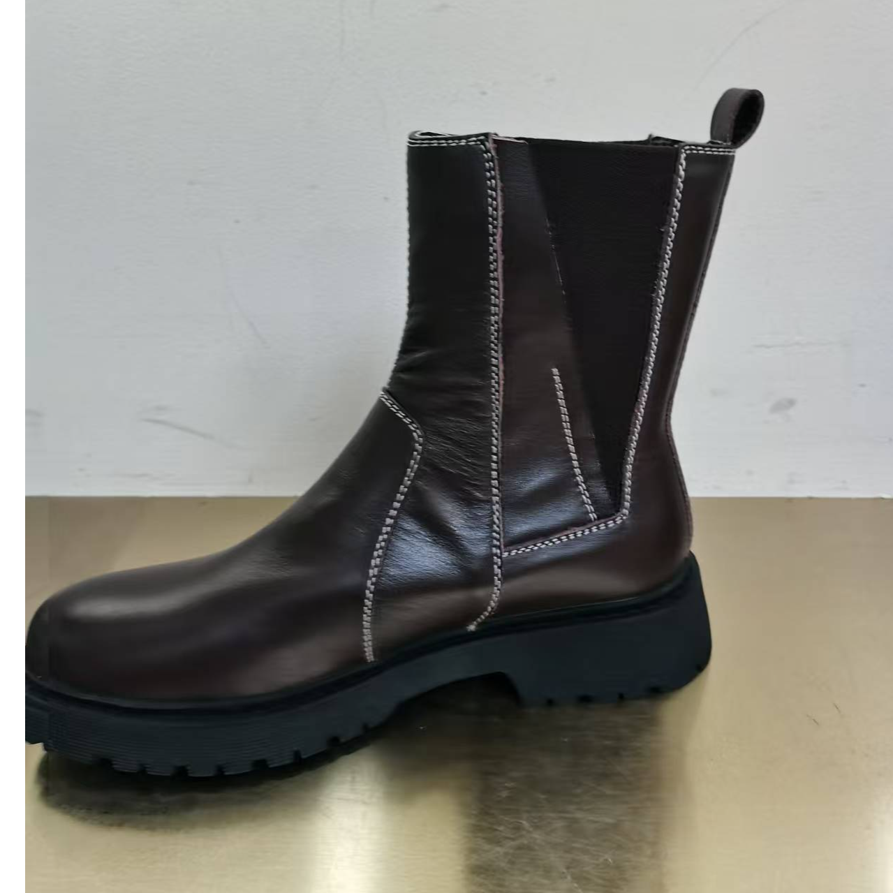 露露严选手工真皮时尚短靴女现货断码393