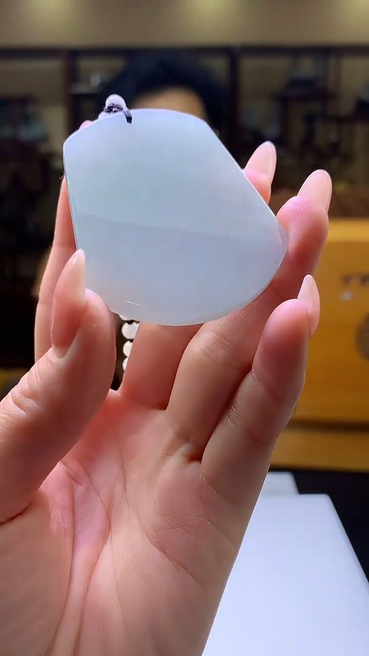 【闪购商品】定制翡翠未镶嵌8003jj-毛货挂件66赠珠链