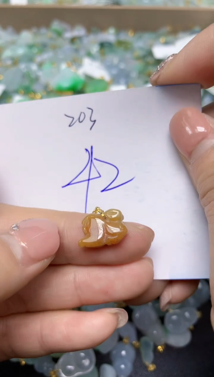 【闪购商品】翡翠挂件18K金镶嵌 天然翡翠A货