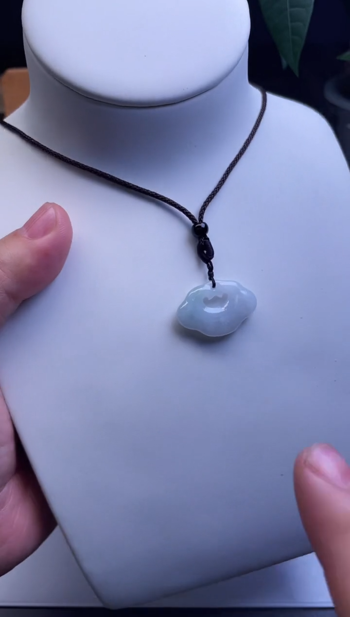 【闪购商品】翡翠颈饰未镶嵌平安锁多样性发1件