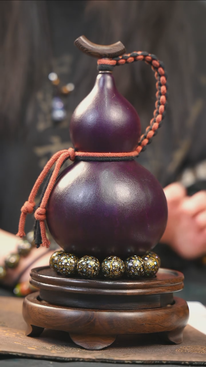 【闪购商品】YM139大漆酒葫芦不包手串及旋转底座