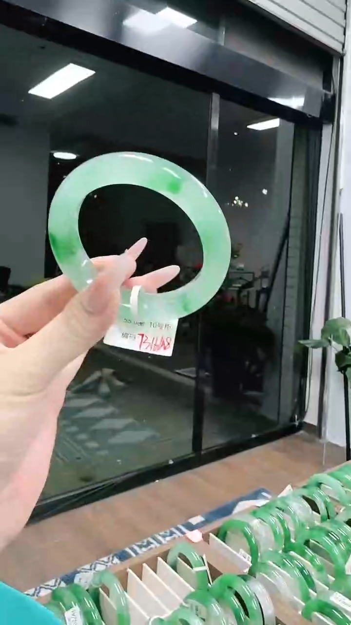 未镶嵌1石英质玉（非洲翠）/6896-55