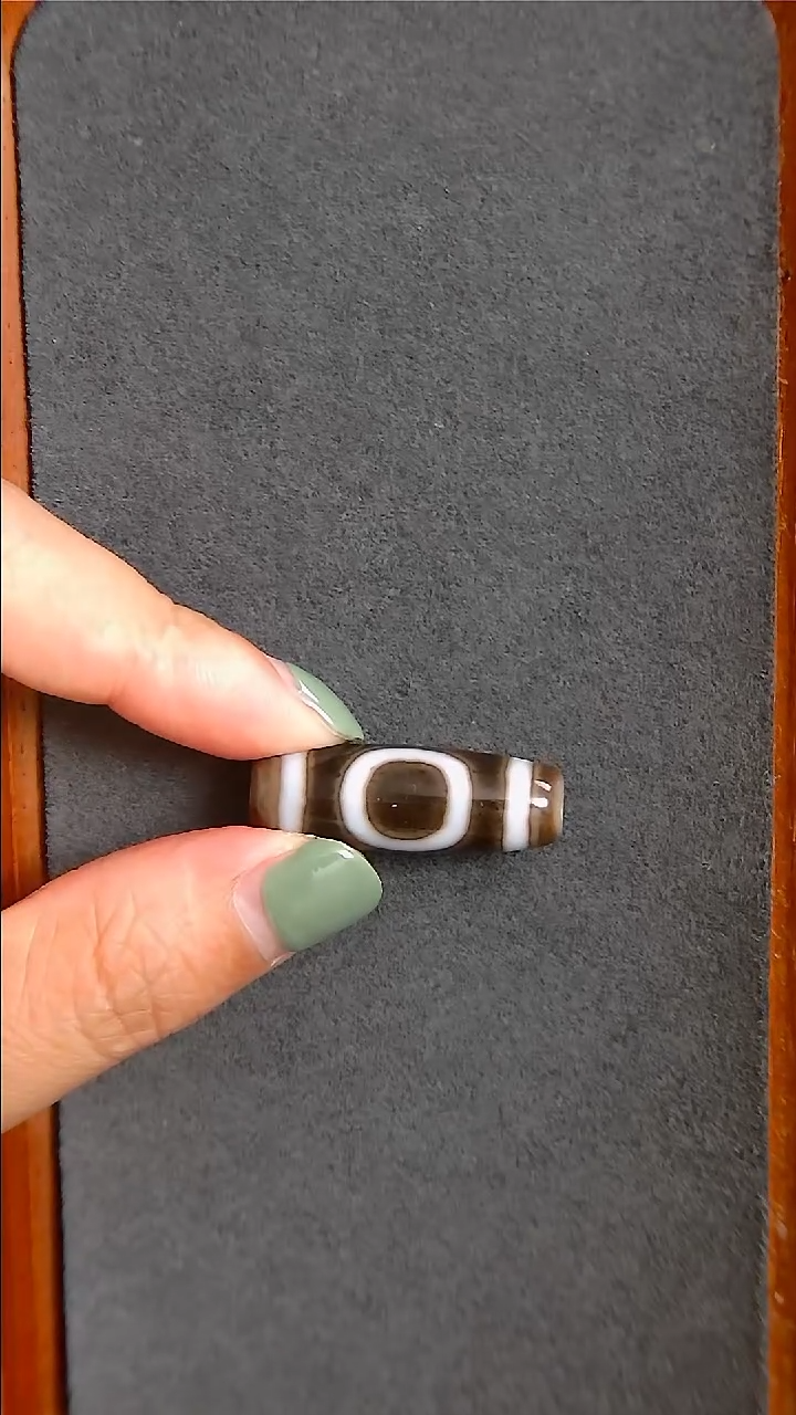 未镶嵌玛瑙/玉髓珠宝半成品建成一眼天地天珠10*30