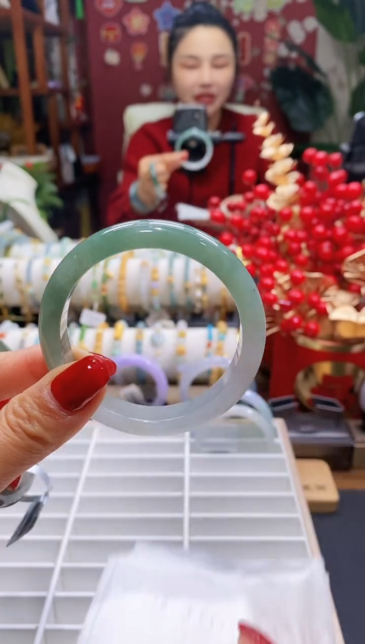 【闪购商品】翡翠手镯未镶嵌41圈口5354/11.6*8.7