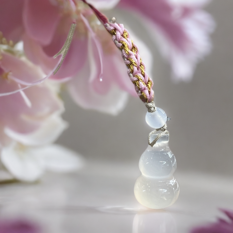 天然玛瑙玉髓葫芦吊坠可作手机挂包挂