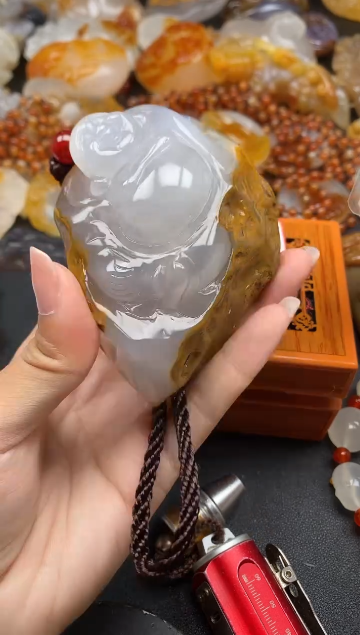 未镶嵌1玛瑙/玉髓靓****漆ll
