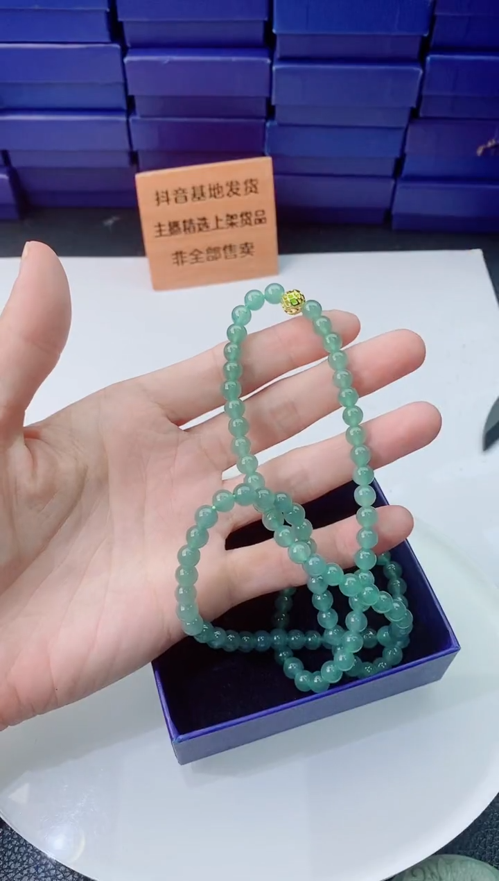 翡翠未镶嵌颈饰1111111111