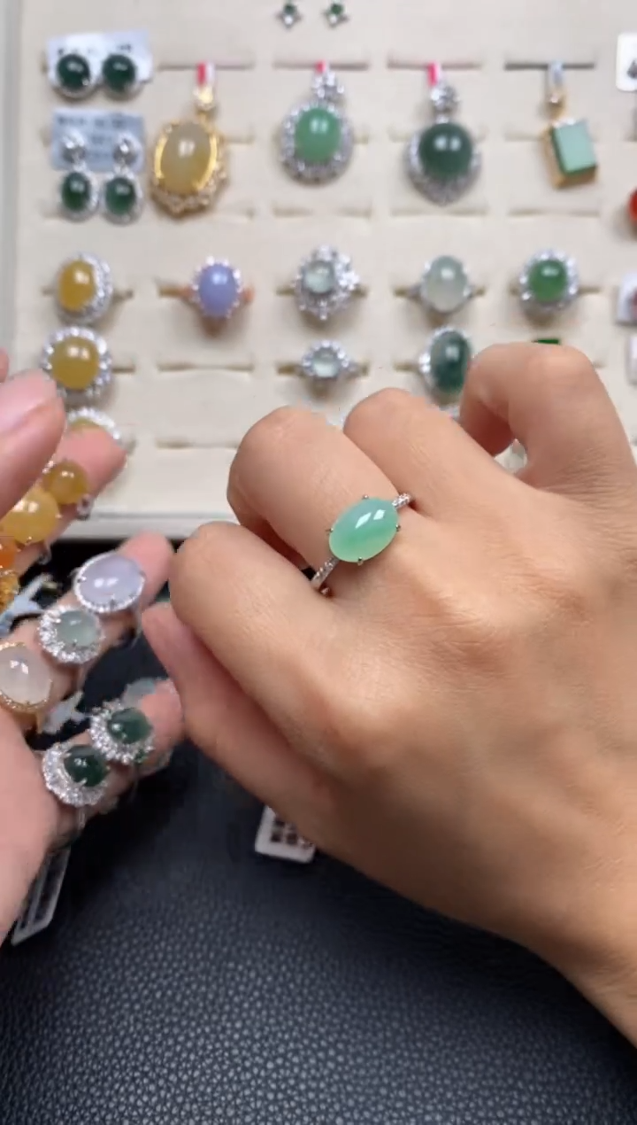 【闪购商品】翡翠戒指银S925镶嵌111111