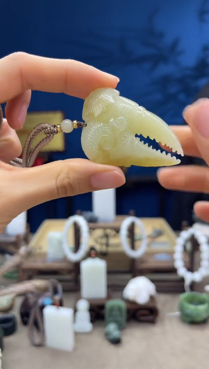 【闪购商品】和田玉颈饰未镶嵌1