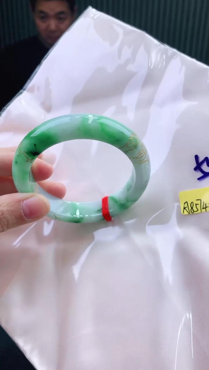 未镶嵌手镯翡翠111