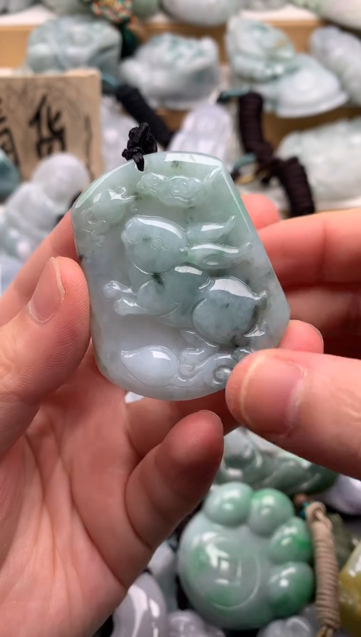 吊坠(不含链)未镶嵌翡翠1