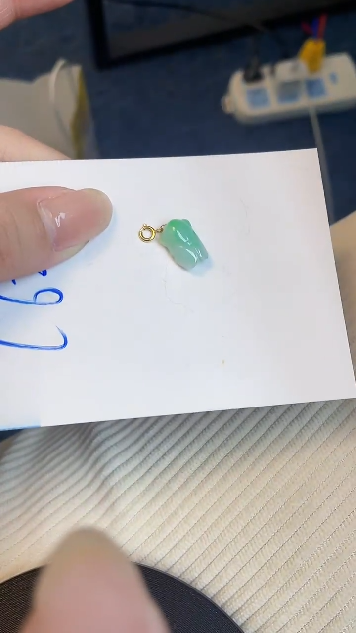 【闪购商品】翡翠颈饰18K金镶嵌00000000