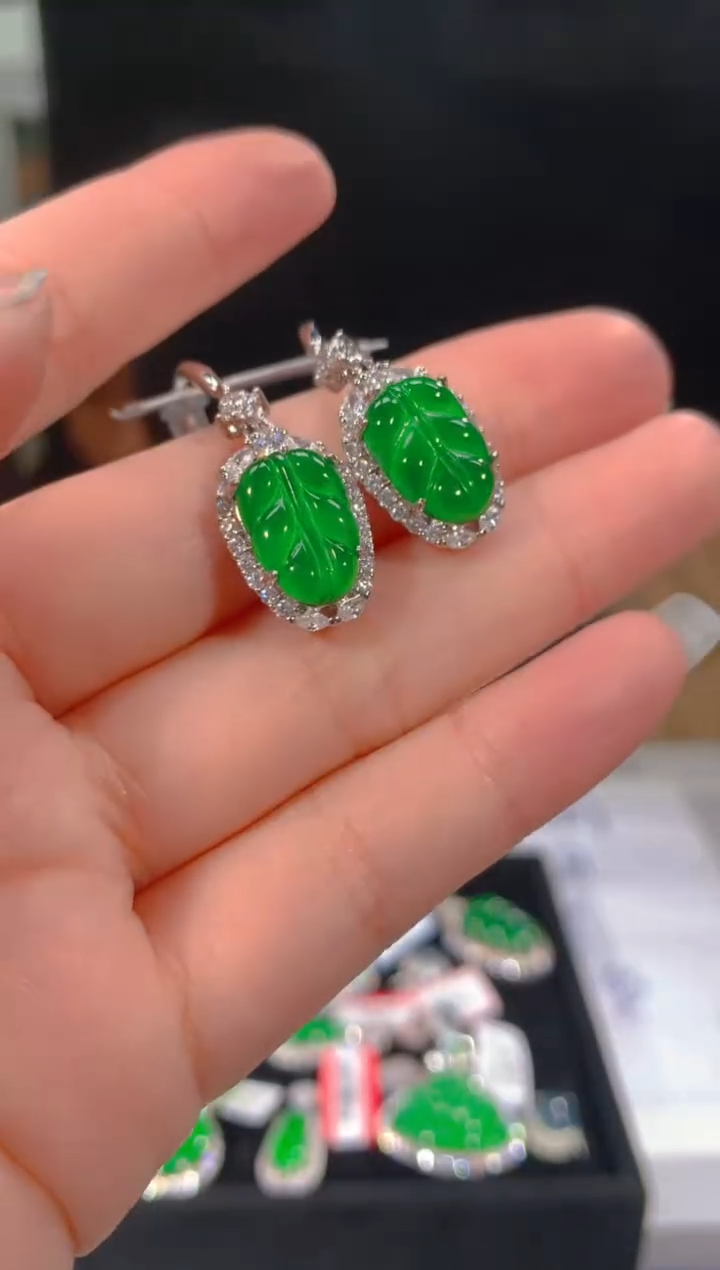 【闪购商品】定制翡翠未镶嵌98多样性发货（发其一）