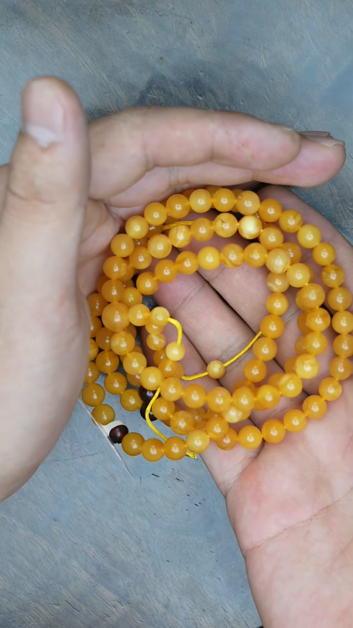 【闪购商品】琥珀裸石未镶嵌老蜡108