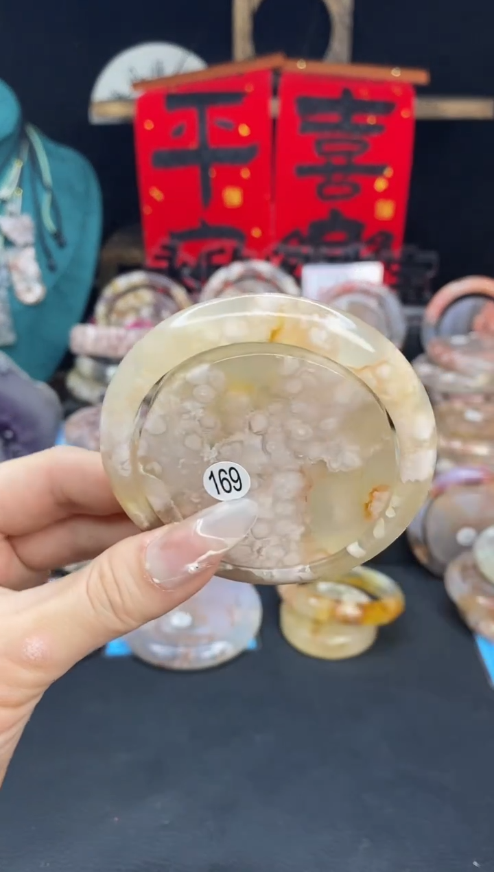 【闪购商品】石英质玉手镯（圆镯）未镶嵌56