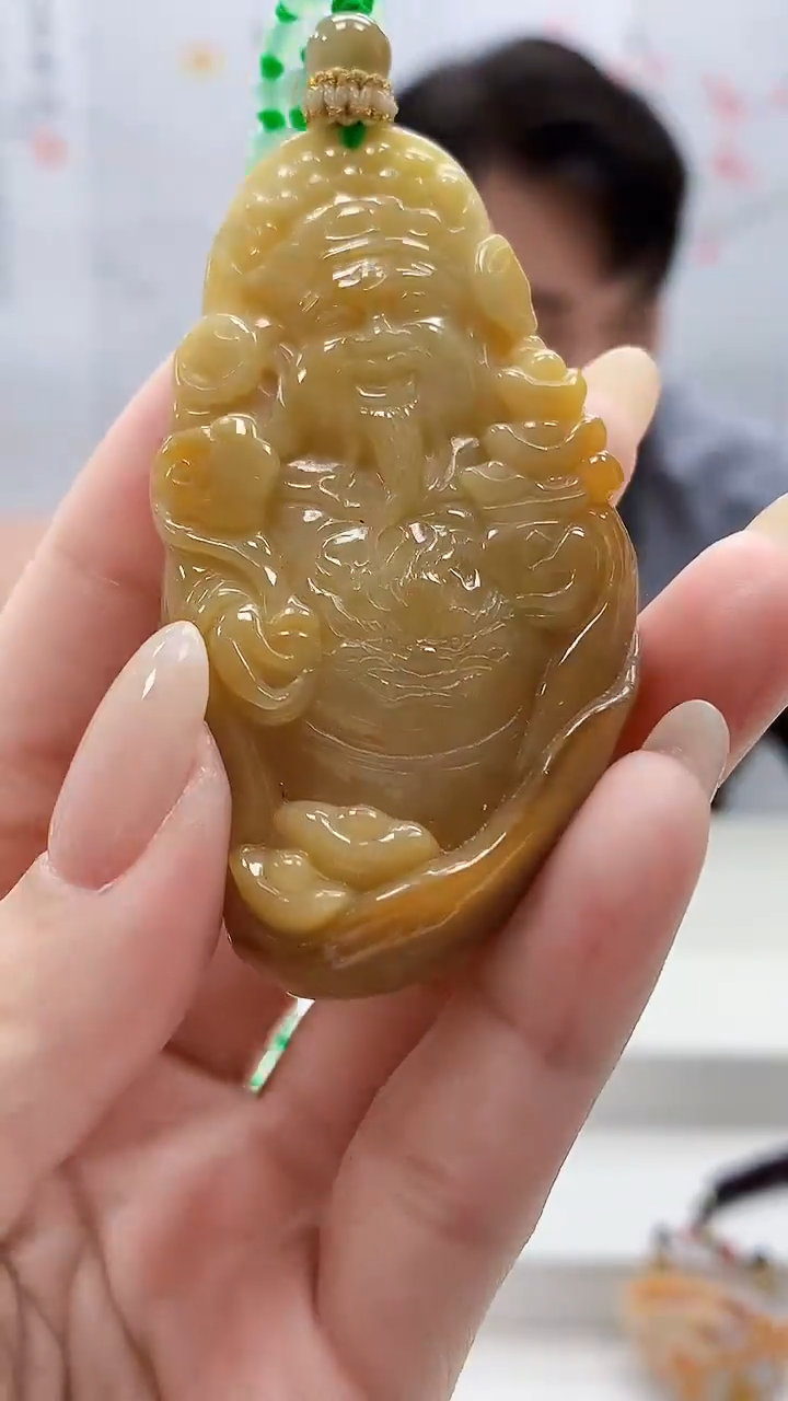 未镶嵌定制翡翠5060lr-毛货挂件105