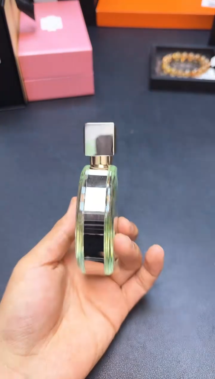 瓷片全新正品一件不留@@DD15