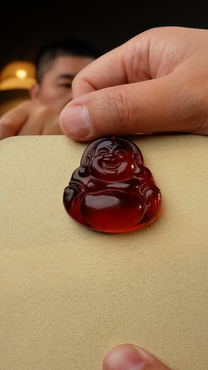 【闪购商品】琥珀裸石未镶嵌血珀单佛公