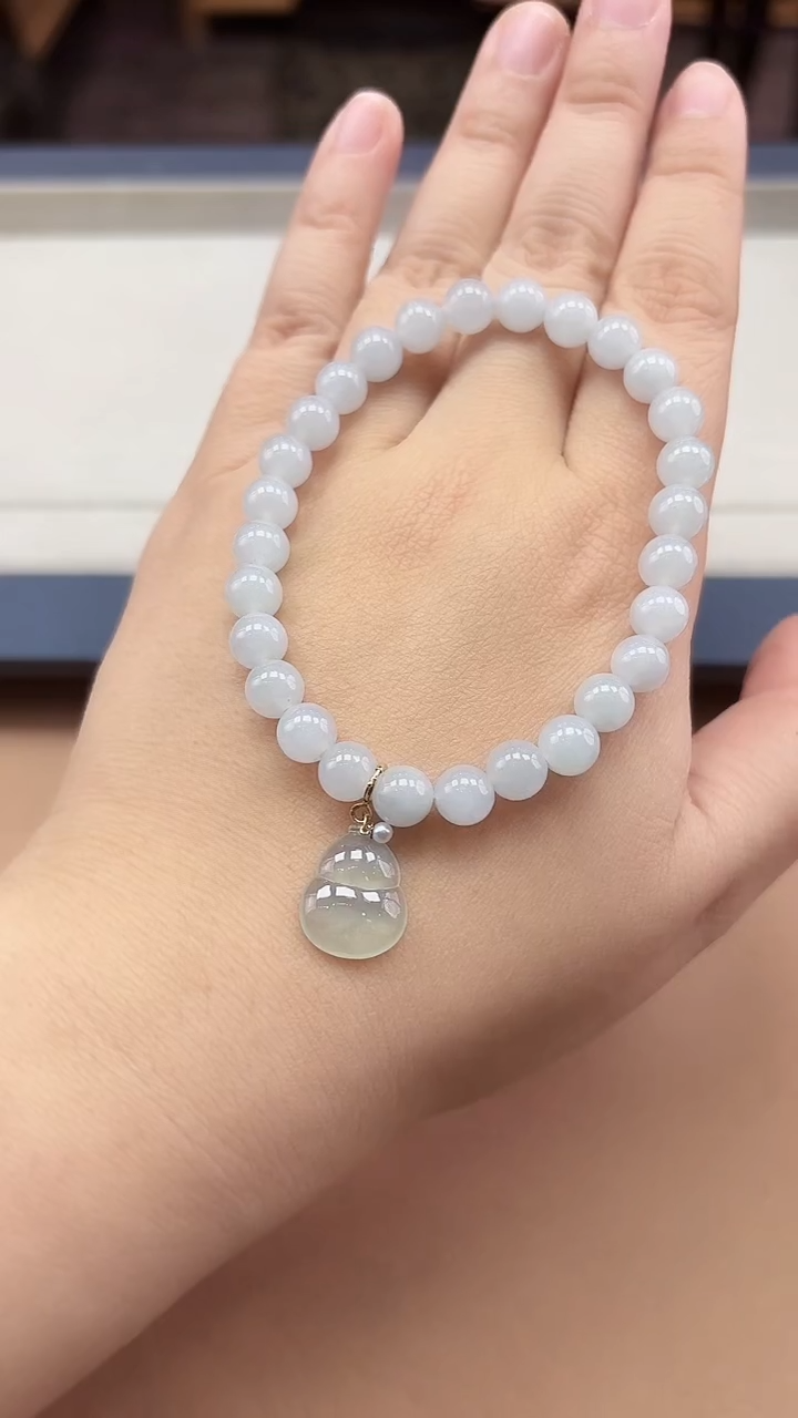 【闪购商品】翡翠颈饰18K金镶嵌葫芦