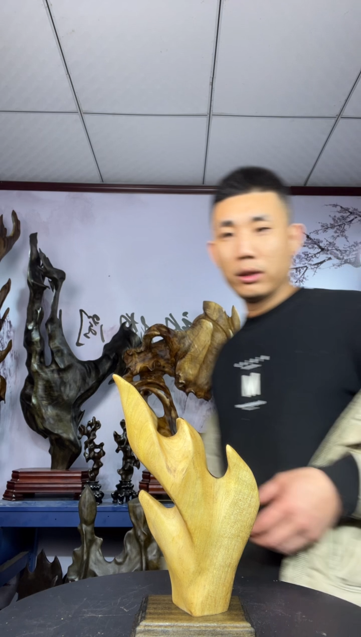 金丝楠木雕款H****9金丝楠木工艺品摆件