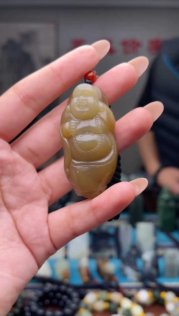 未镶嵌和田玉挂件1