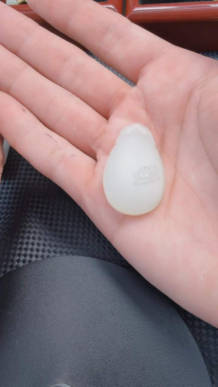 【闪购商品】和田玉吊坠(不含链)未镶嵌314