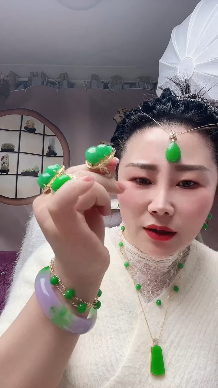 【闪购商品】翡翠戒指14K金镶嵌葫芦戒指