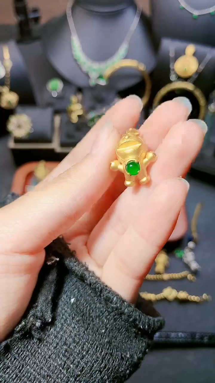 翡翠银S925镶嵌吊坠(赠链)吊坠