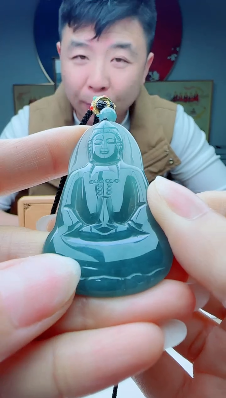 颈饰未镶嵌翡翠多样性发其一