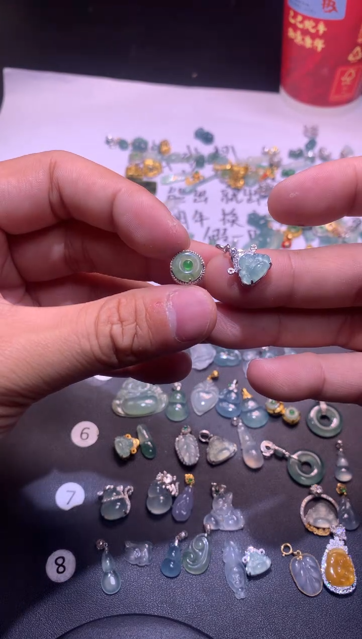 【闪购商品】翡翠吊坠(不含链)银S925镶嵌1