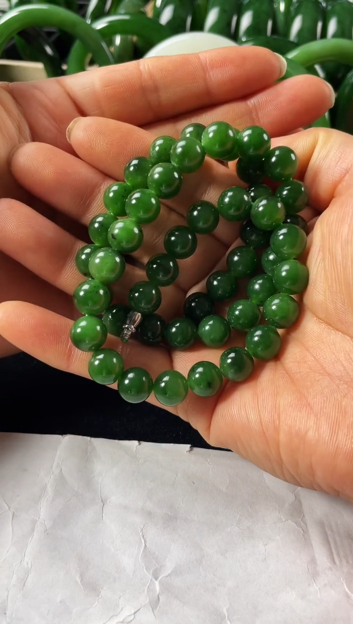 项链未镶嵌和田玉（碧玉）碧玉项链