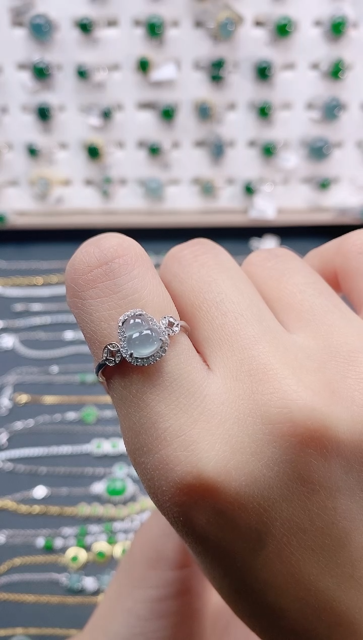 【闪购商品】翡翠戒指银S925镶嵌天然翡翠
