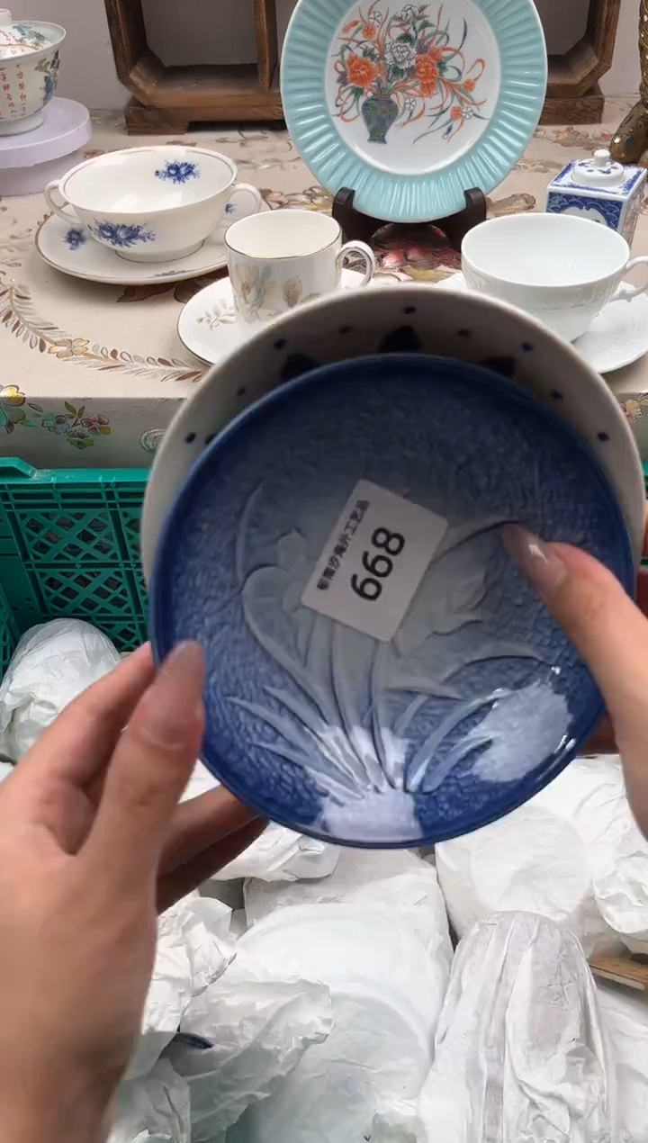 瓷片刘*.P         668