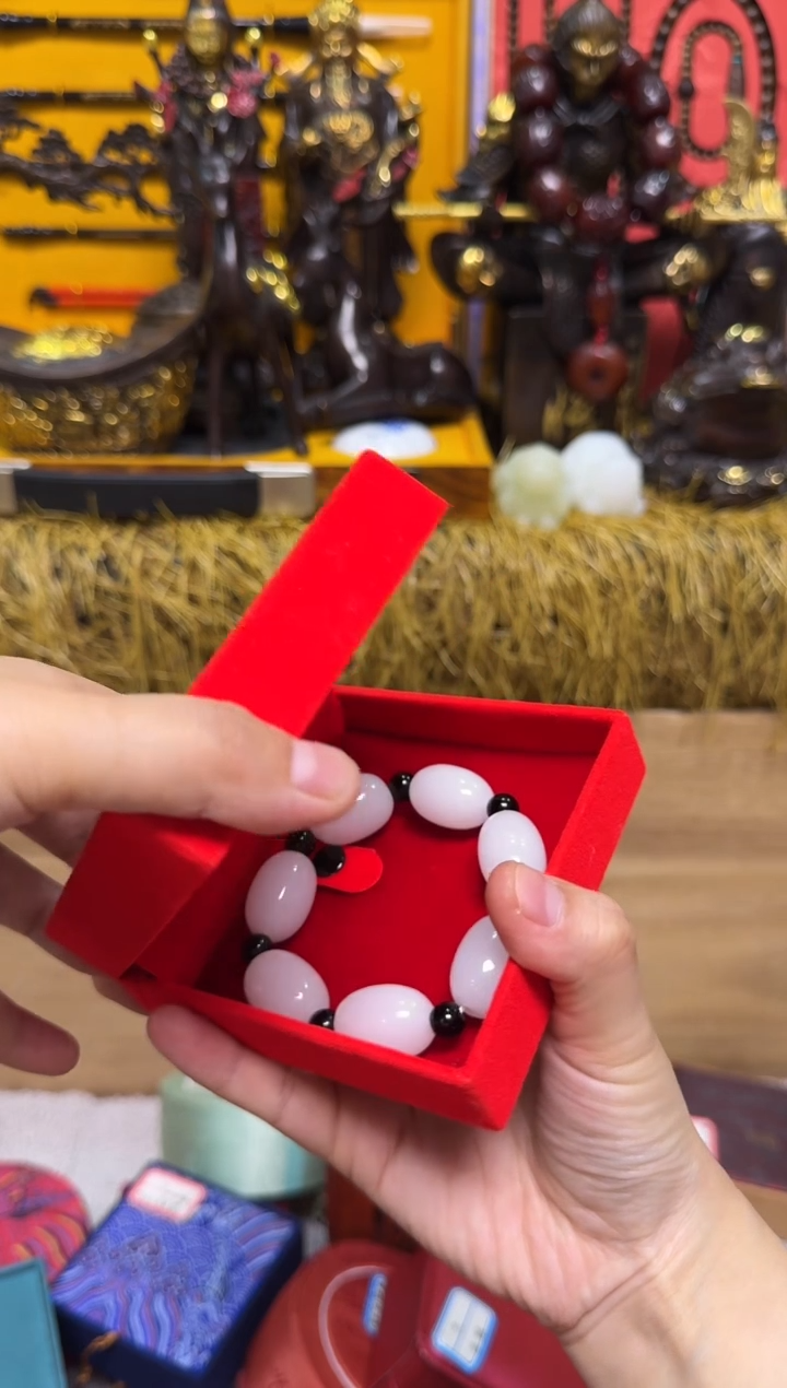 【闪购商品】和田玉颈饰未镶嵌艳艳专属精品链接125