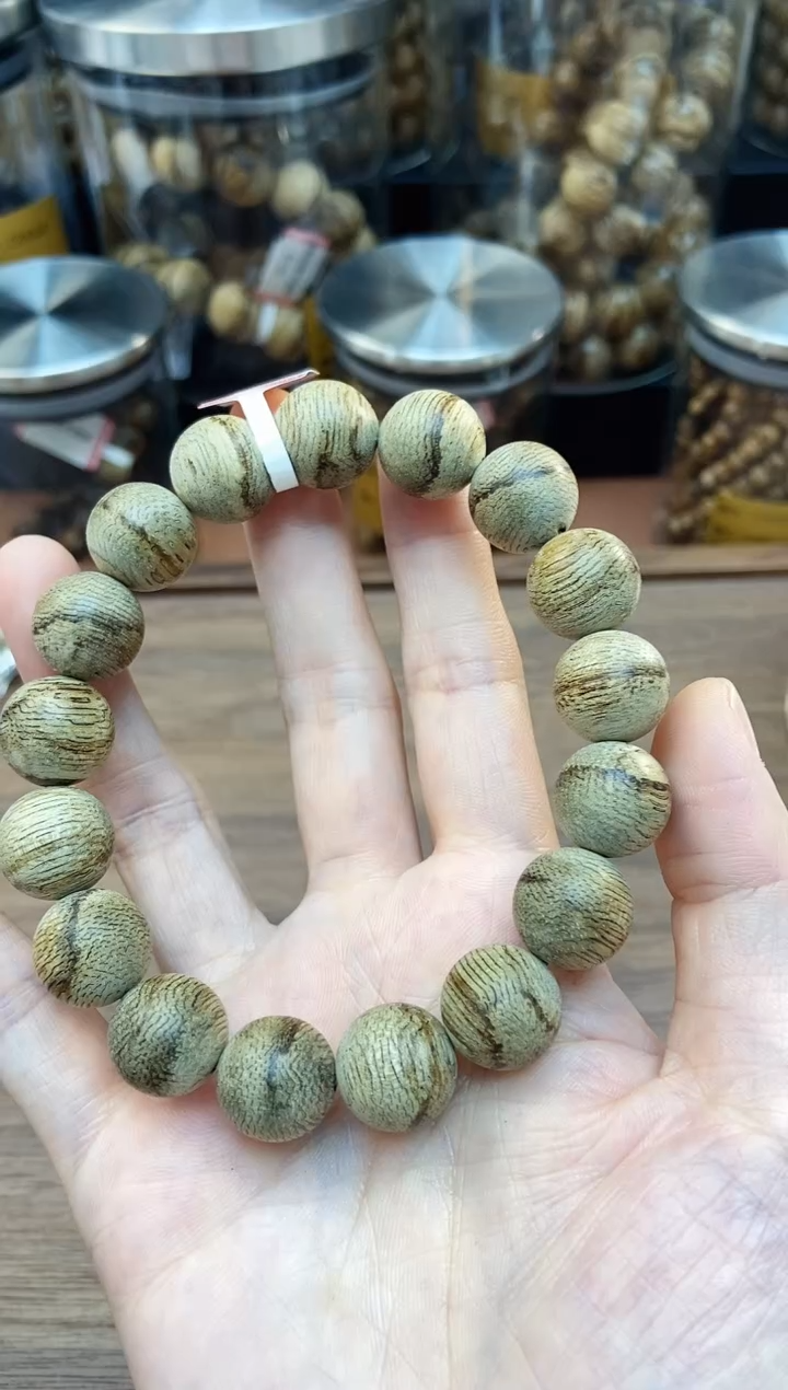 手串沉香m**oCR4956文莱单圈天然野卡13mm14g+