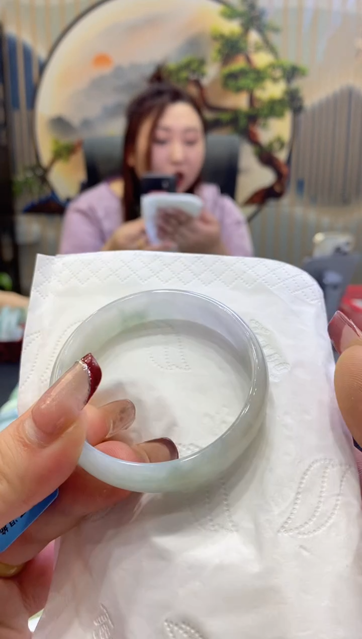 【闪购商品】翡翠手镯未镶嵌00009891