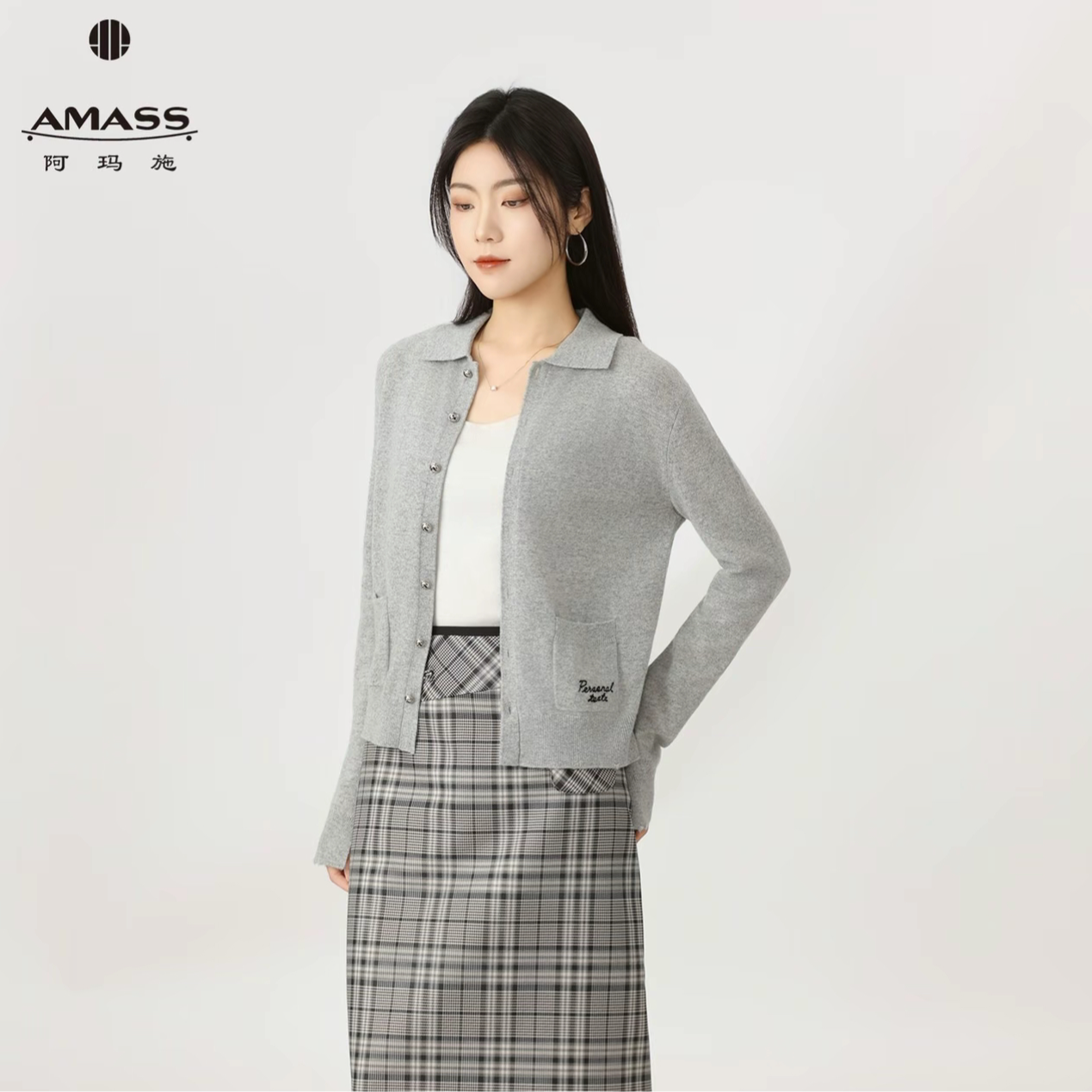 AMASS/阿玛施厚款短款上衣长袖毛针织衫轻职风V领灰色纯色548045