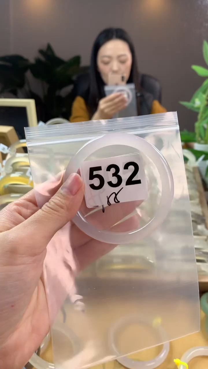 【闪购商品】玛瑙/玉髓手镯未镶嵌532