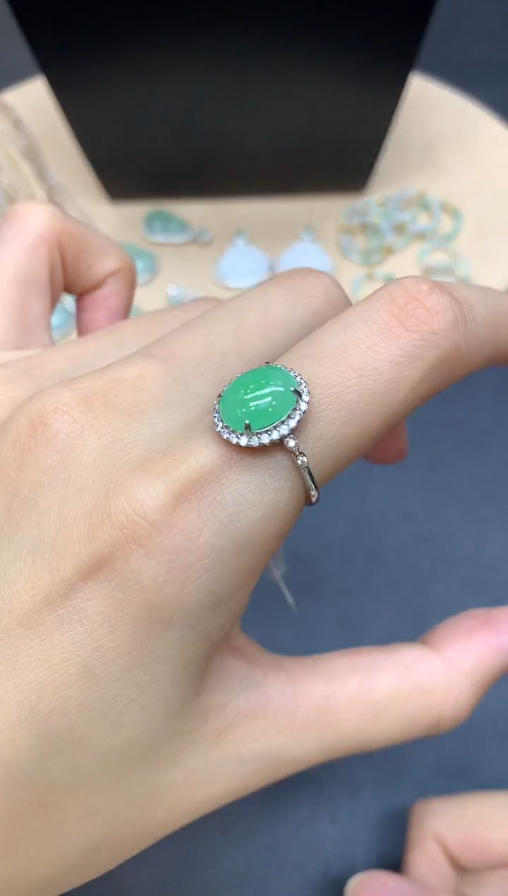 【闪购商品】翡翠戒指银S925镶嵌蛋面【无服务费】