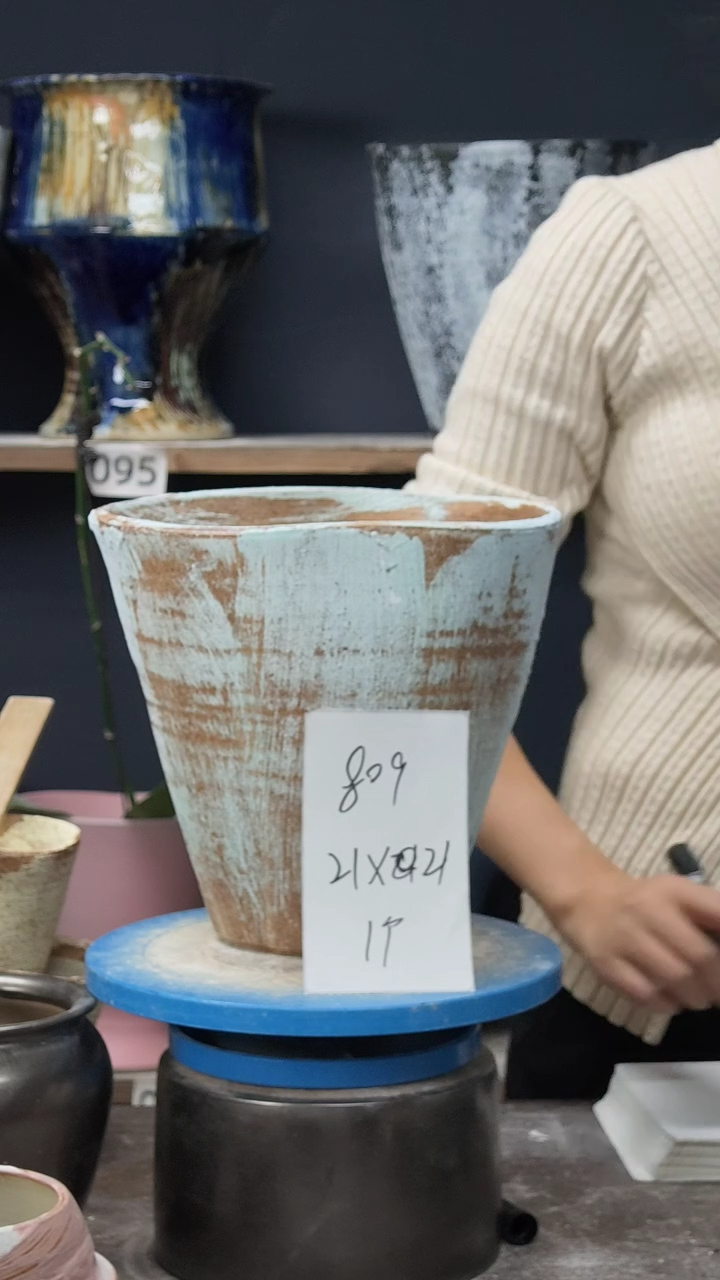 江西景德镇花盆微瑕809