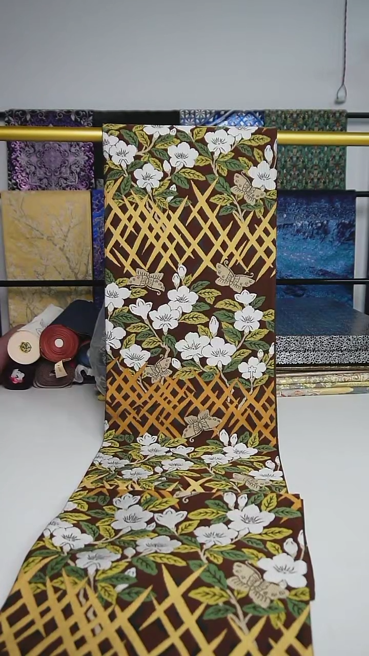 【闪购商品】织绣151 六通蝴蝶花卉