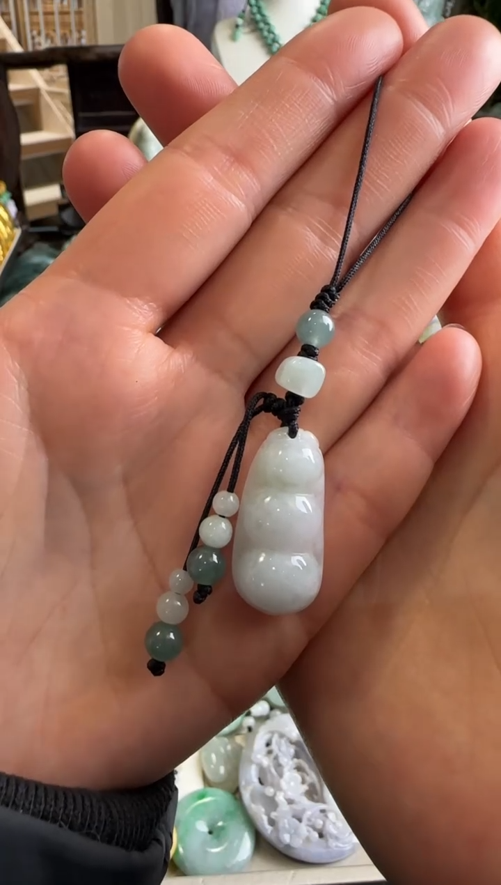 【闪购商品】翡翠颈饰未镶嵌挂件