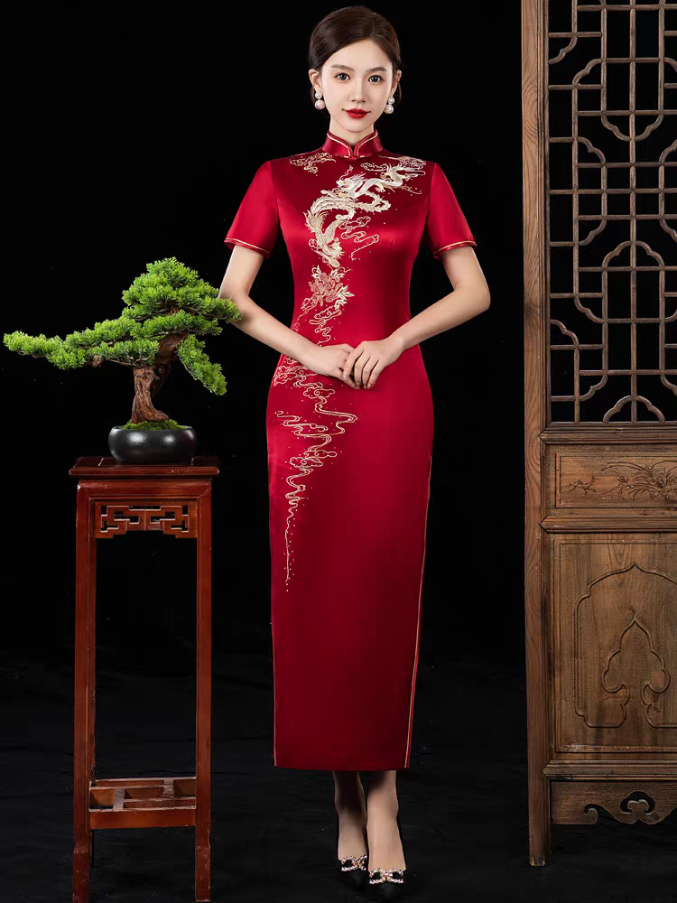 新73065微瑕高端喜妈妈装修身刺绣高贵婚宴礼服年轻洋气