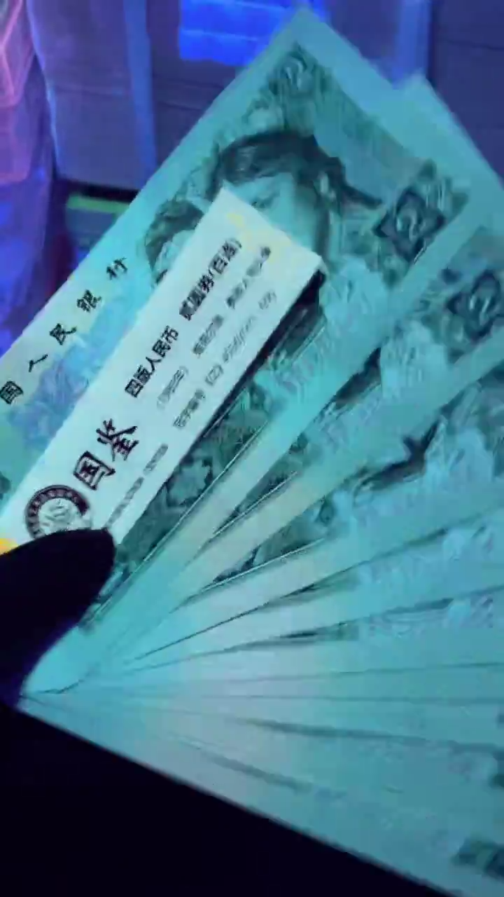 【闪购商品】802 BR关门冠  标十