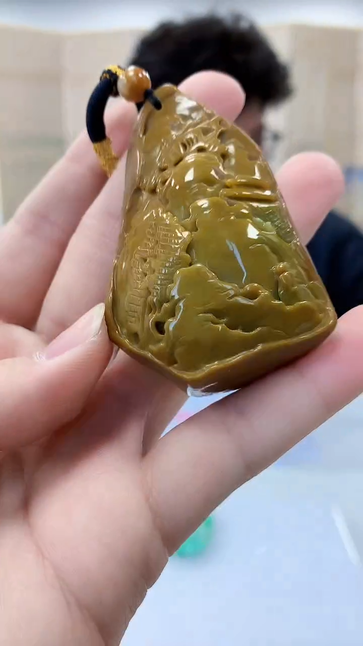 【闪购商品】定制翡翠未镶嵌4688bb-毛货挂件81