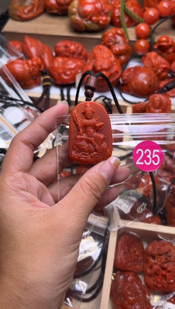 【闪购商品】南红玛瑙珠宝奇石未镶嵌235