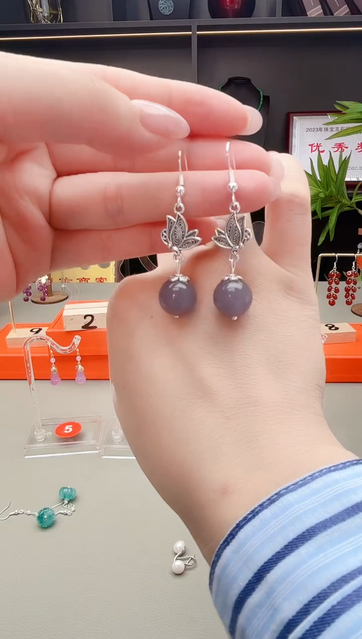 未镶嵌耳饰玛瑙/玉髓231000